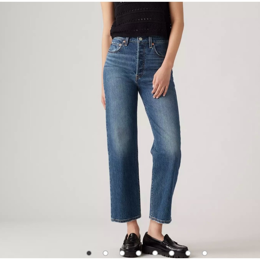 Levi’s Ribcage straight ankle 26 jeans